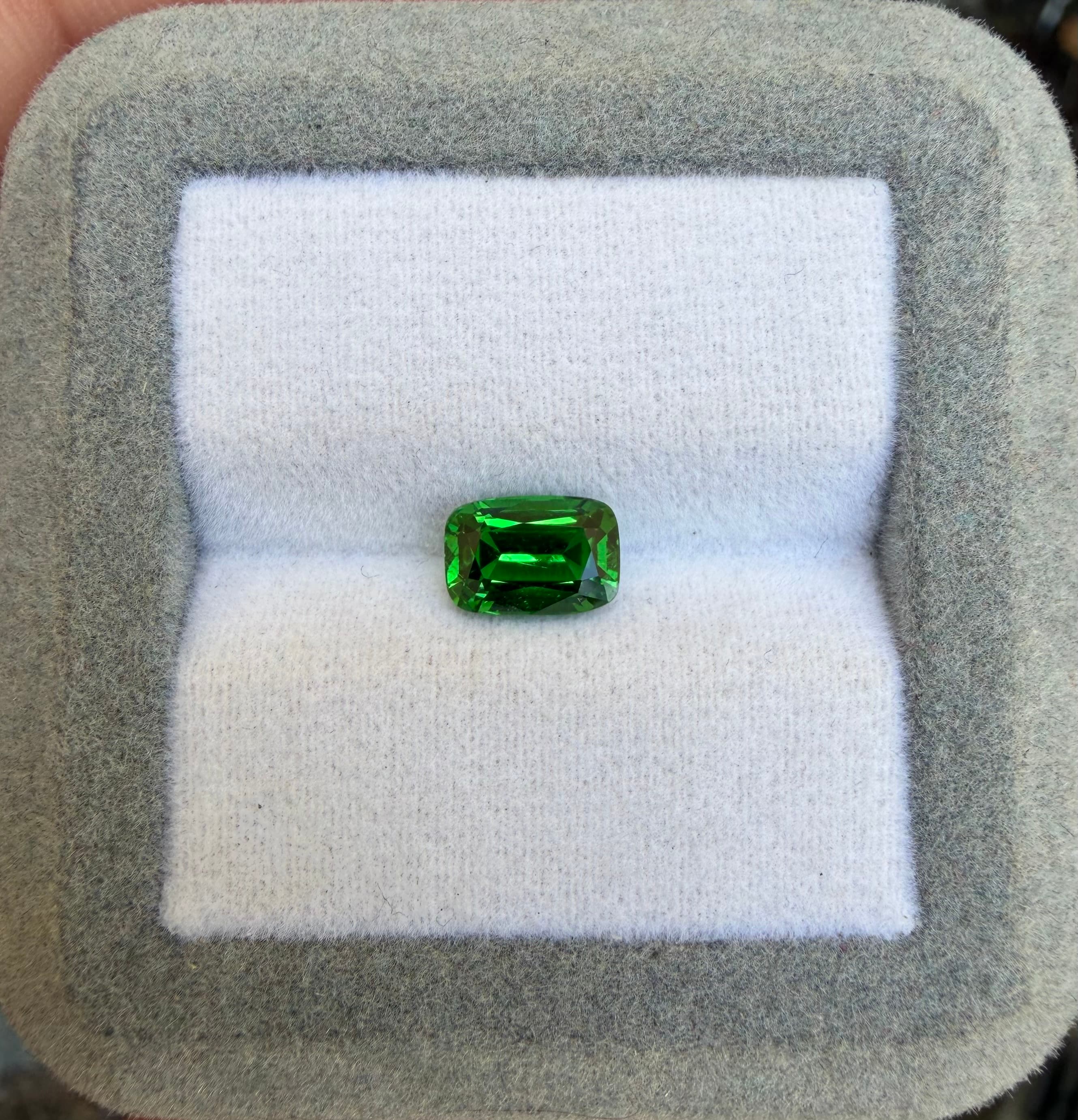 exemple — grenat 1,53 ct