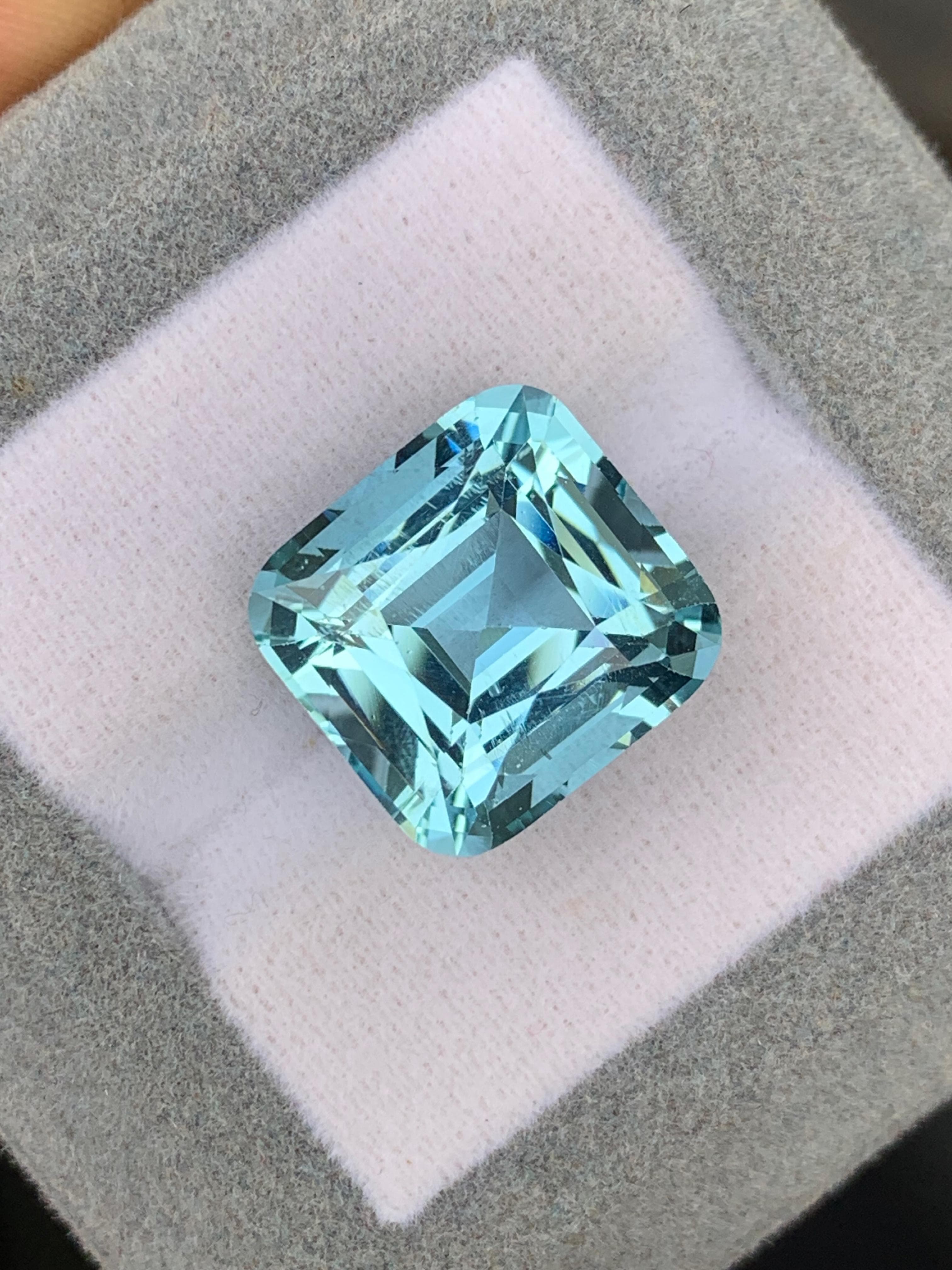 exemple — aigue-marine 12,58 ct
