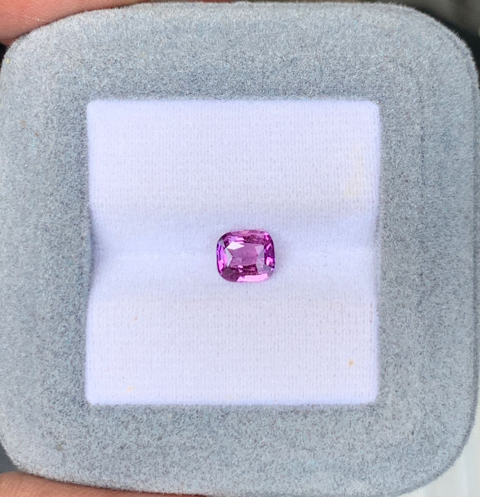 exemple — saphir 1,03 ct