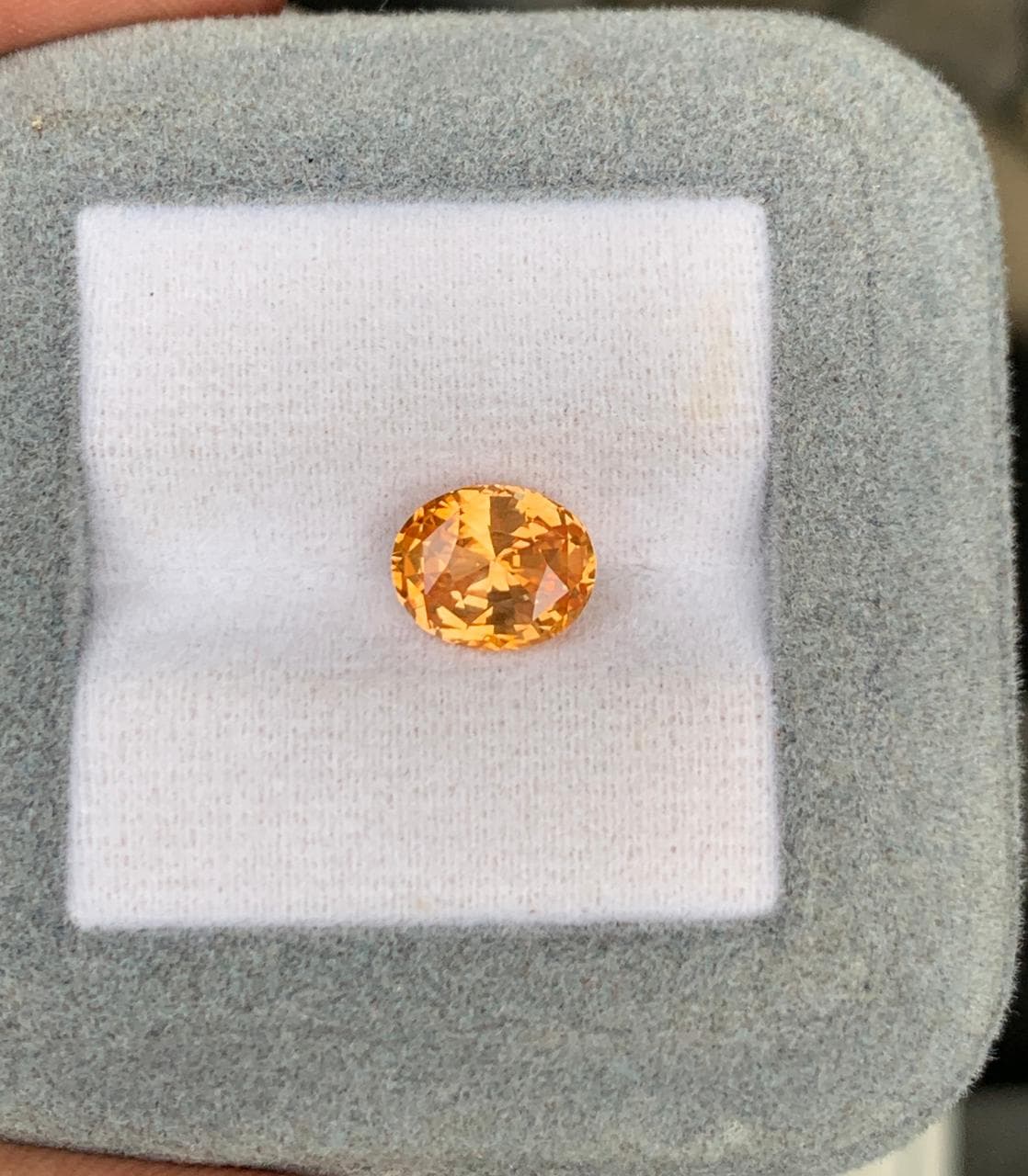 Saphir Orange Ovale de 3,03ct — Sri Lanka