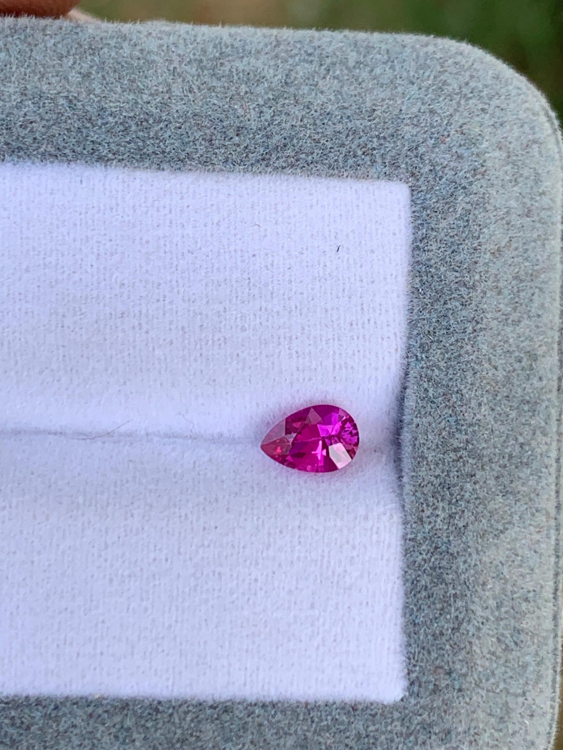 Saphir Rose Poire de 0,59ct — Sri Lanka