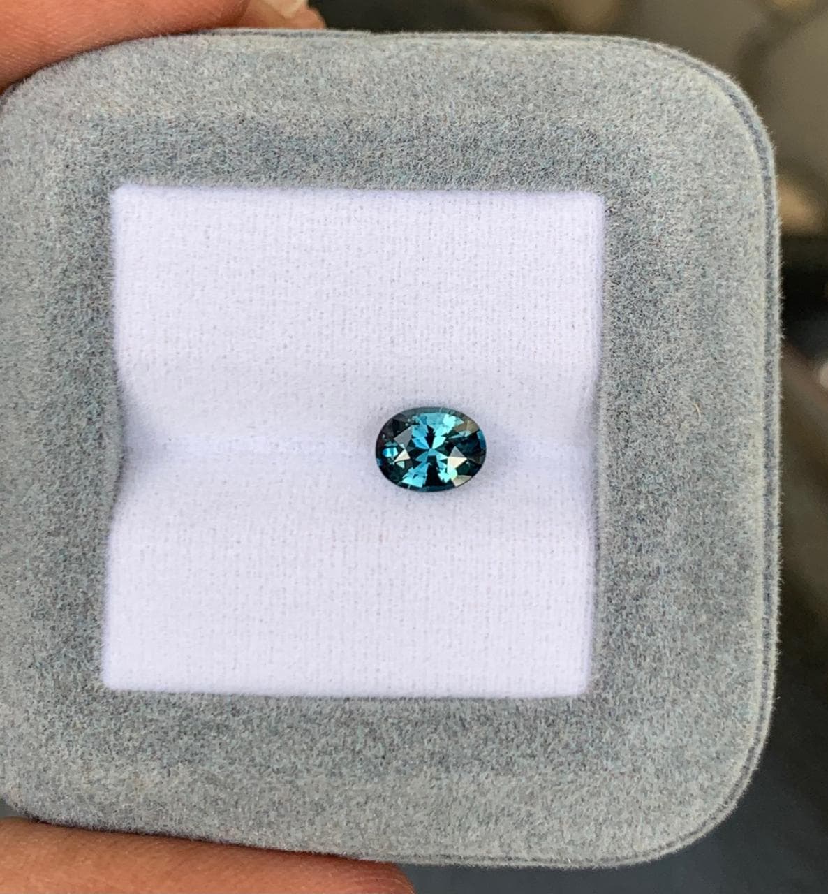 Saphir Teal Ovale de 1,12ct — Madagascar, Non Chauffé