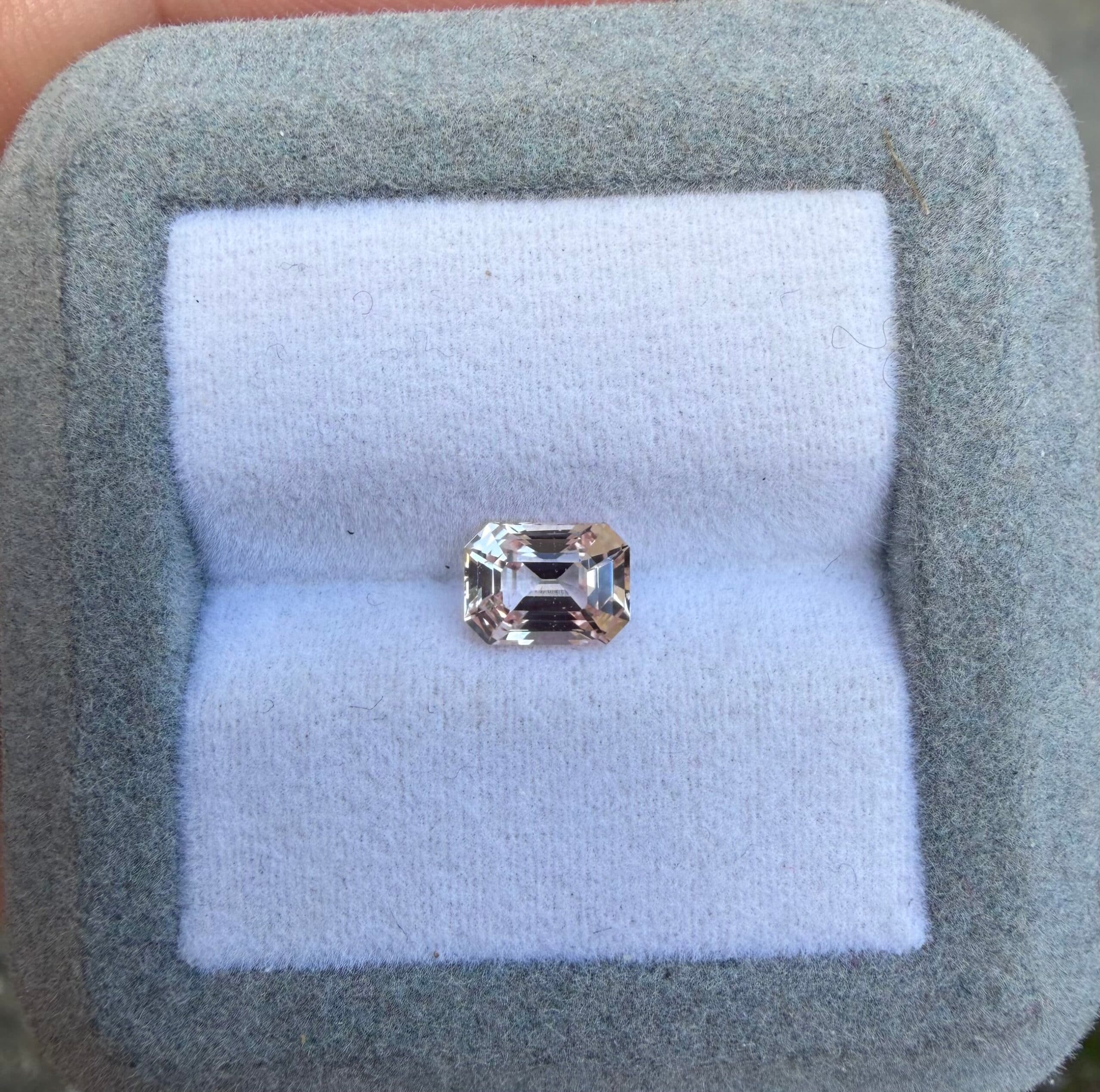 Saphir Rectangle de 1,52ct