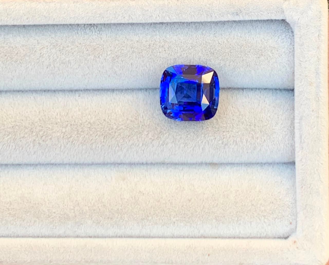 Saphir Bleu Coussin de 7,54ct