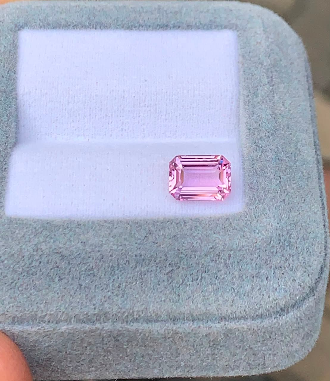 Saphir Rose Rectangle de 2,03ct — Madagascar