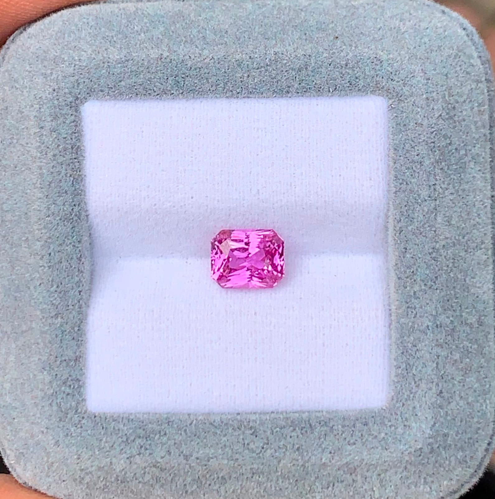 Saphir Rose Radiant de 2,05ct