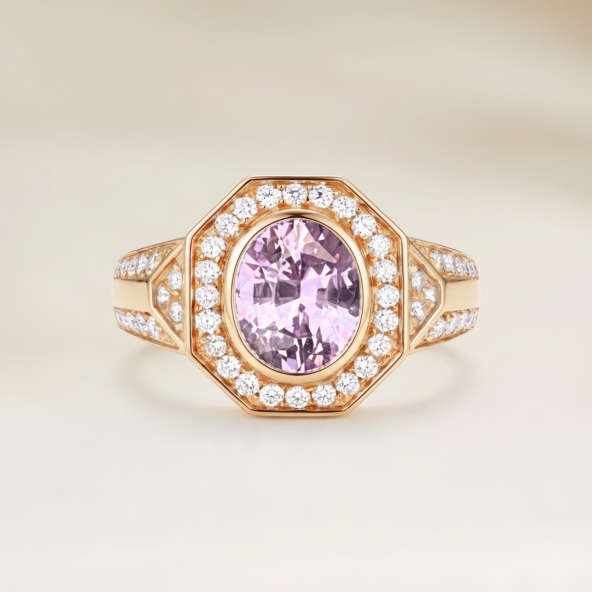Bague Art Deco Saphir Violet Ovale de 1,20ct