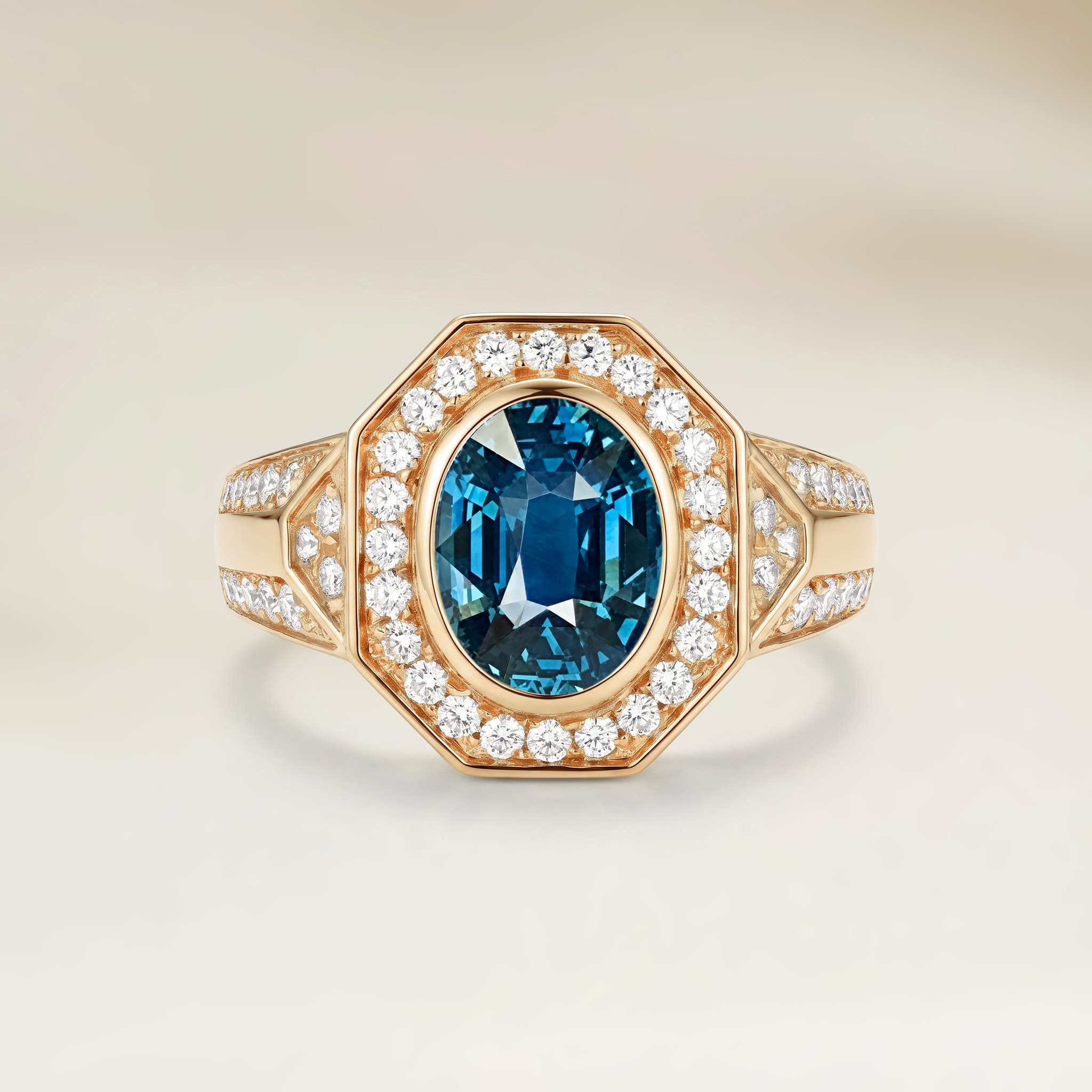 Bague Art Deco Saphir Teal Ovale de 2,52ct
