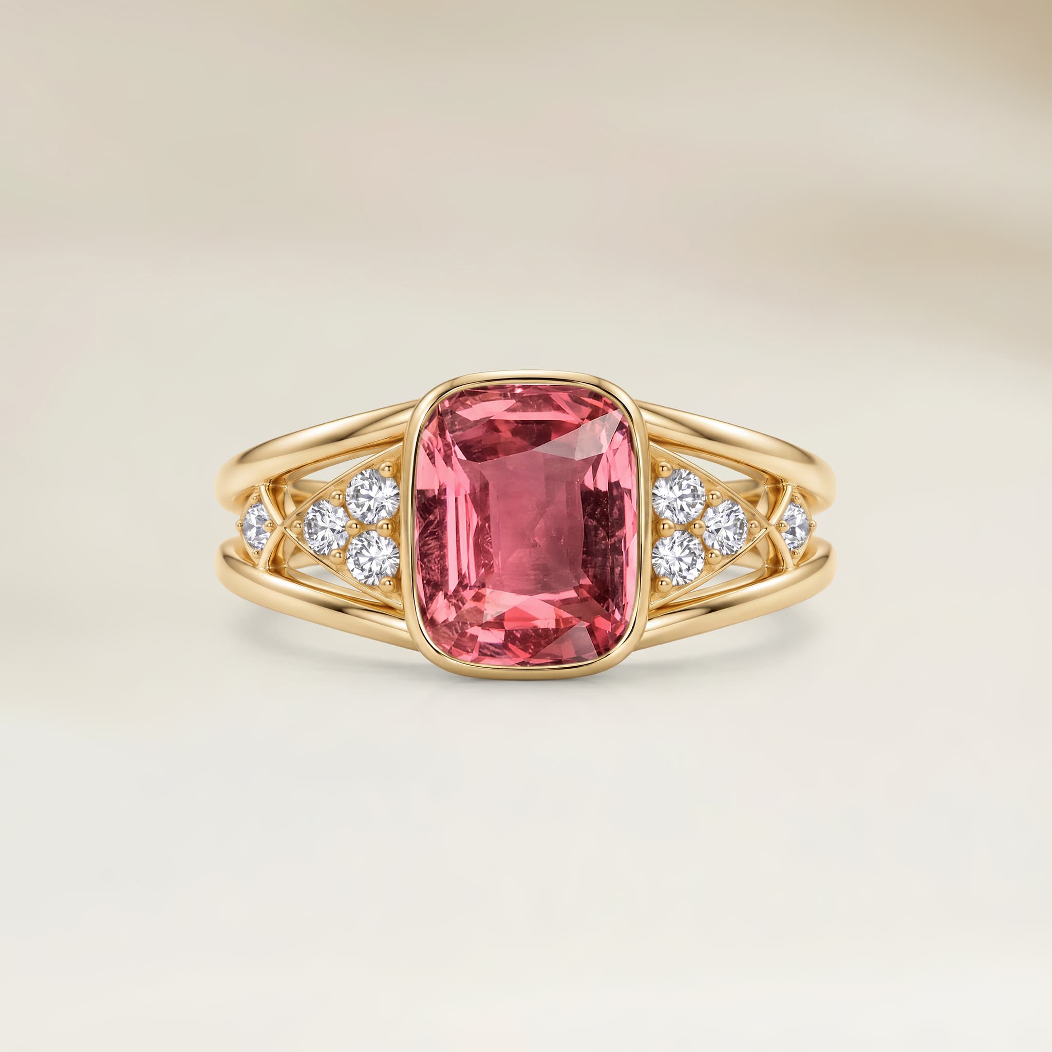 Bague Moderne Saphir Padparadscha Coussin de 1,54ct