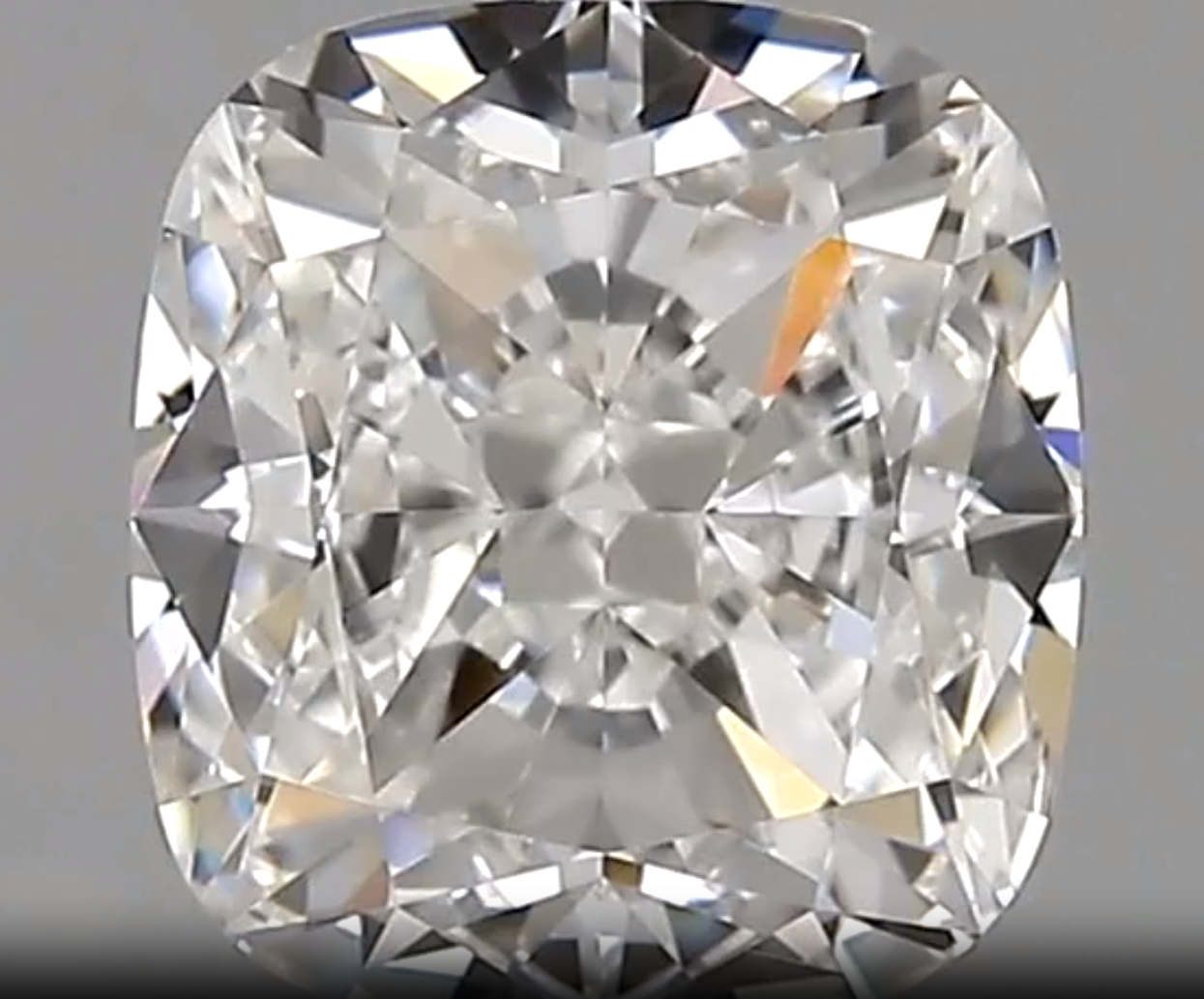Diamant coussin  F/VVS2 · 0,4ct